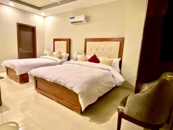 Grand luxury Hotel