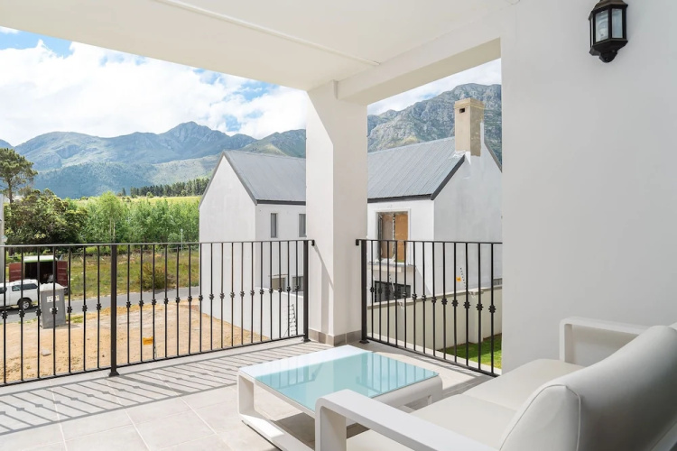 Le Bourgette Luxury Apartments Franschhoek
