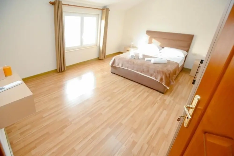 Deluxe Double room with balcony and with mountain view