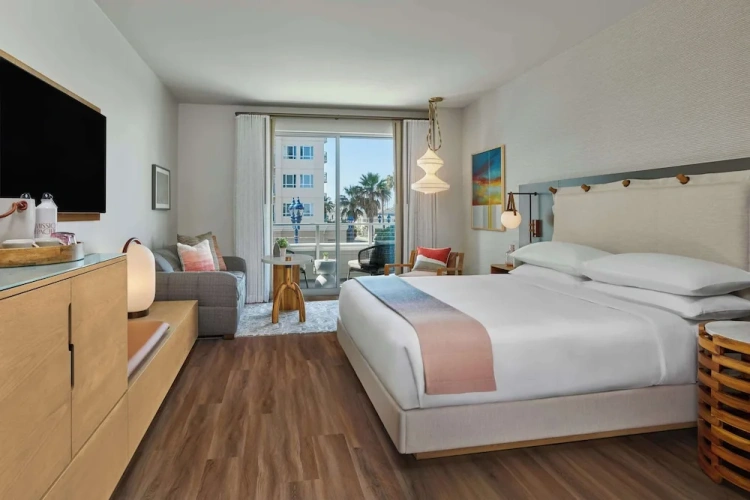 Standard Double room with balcony and with ocean view