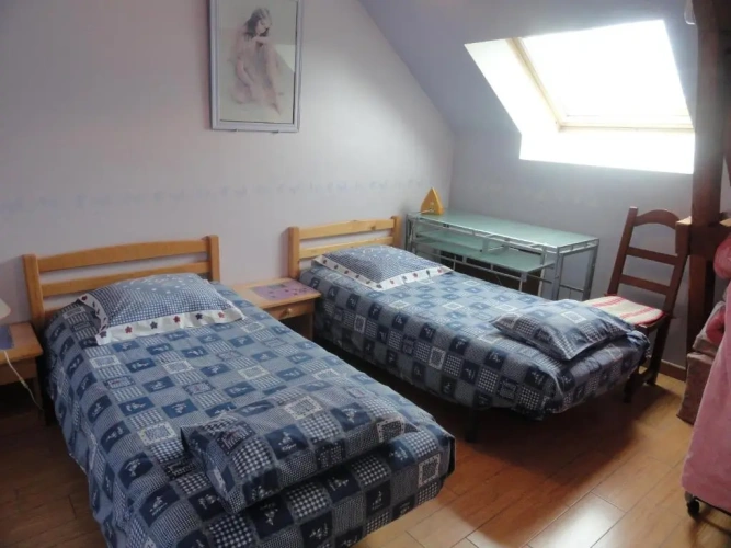 2 Bedrooms Apartment