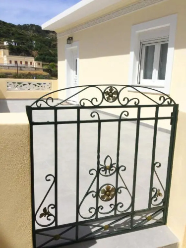 Theros House