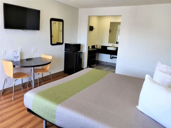 Deluxe Double Suite