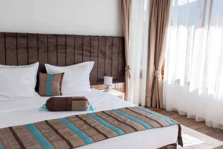 Malak Resort