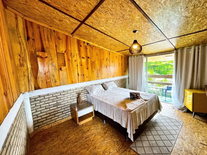Standard Quadruple room with garden view