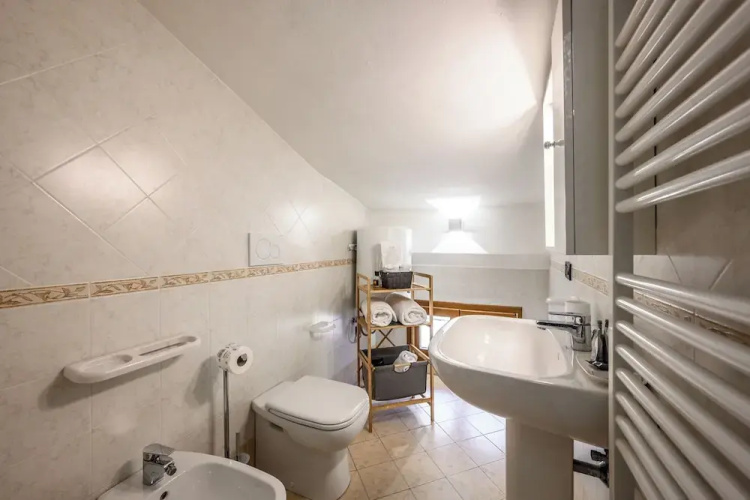 Emilia Studios 7
