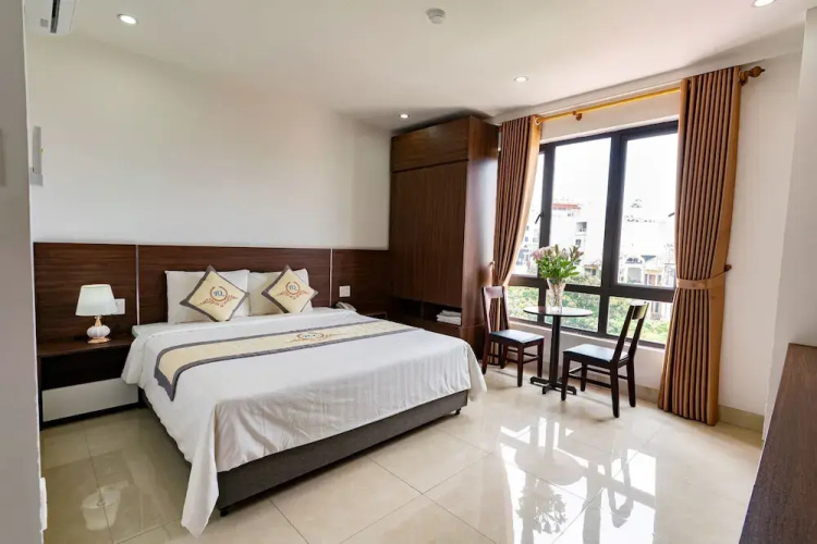 TQ Hotel & Apartment
