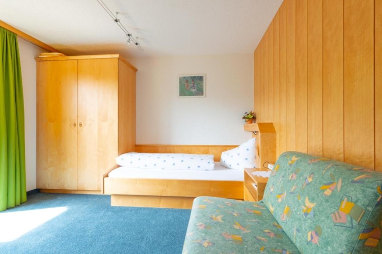 Standard Single room with balcony and with view