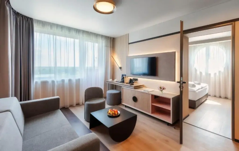 Suite with balcony