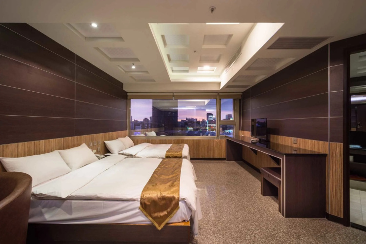 Twinstar Hotel