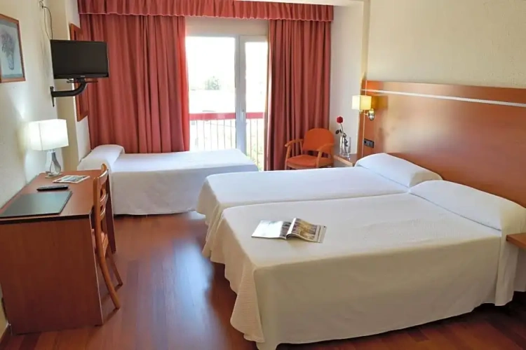 Standard Double room with view
