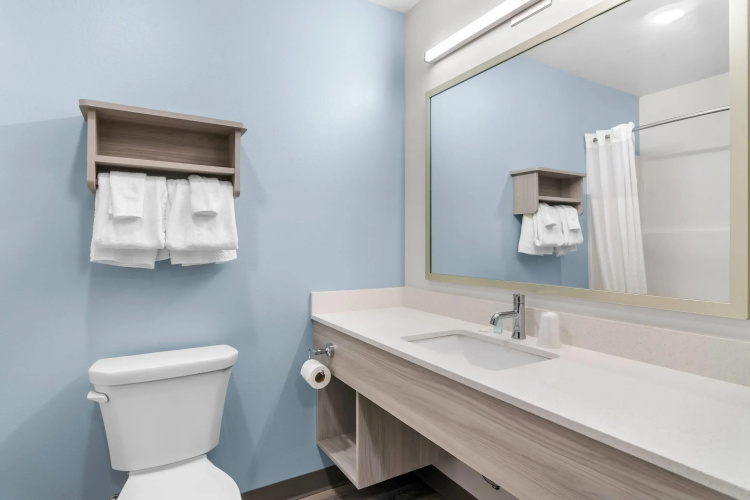 Woodspring Suites Elkhart