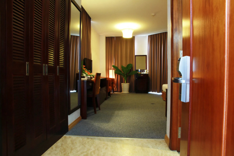 Dakruco Hotel