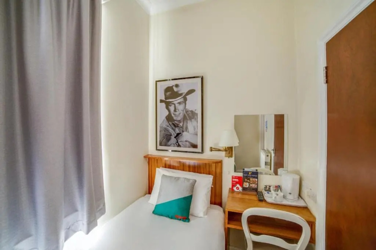 St George Hotel