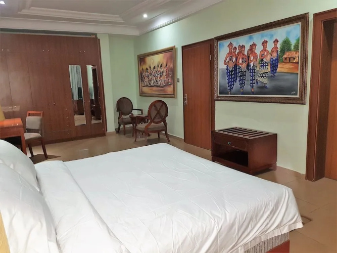 Serendib Hotels and Apartments