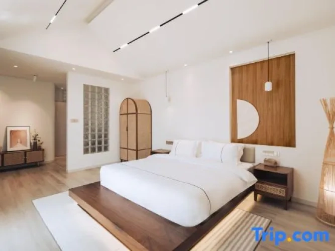 2 Bedrooms Suite