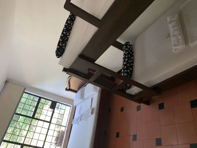 Natural House Hostel