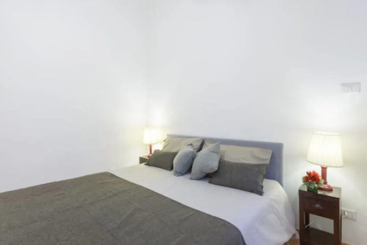 Ave Roma Guest House