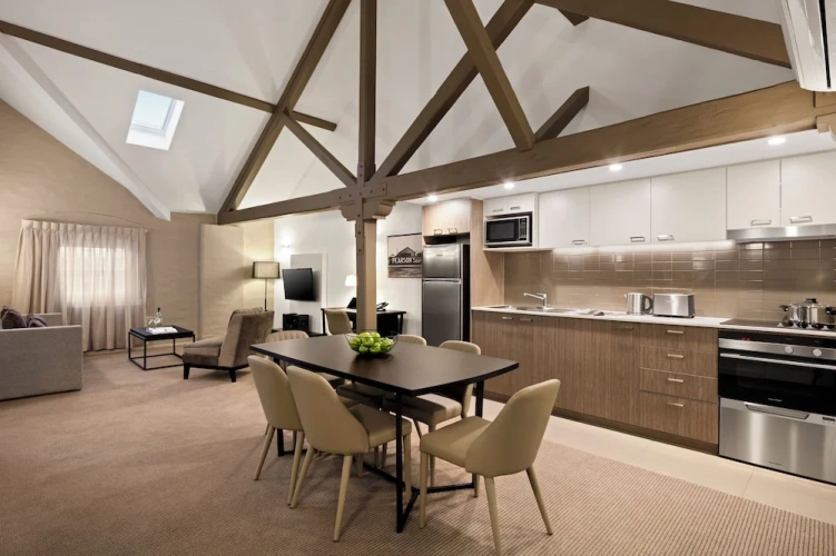 2 Bedrooms Executive Apartment