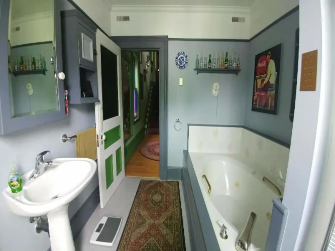 Deluxe Single room