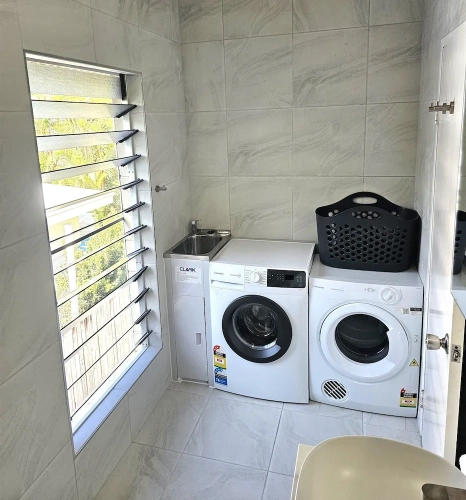 1 Bedroom Apartment with balcony