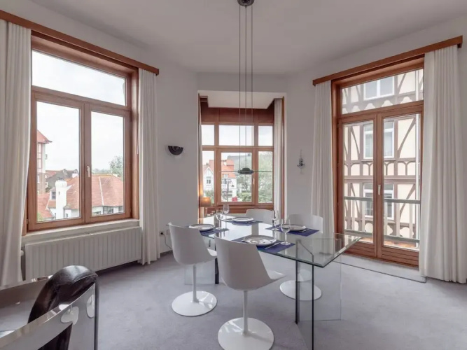 Stylish Apartment With Balcony/terrace