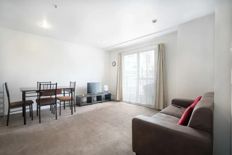 2 Bedroom Apartment in Central Location