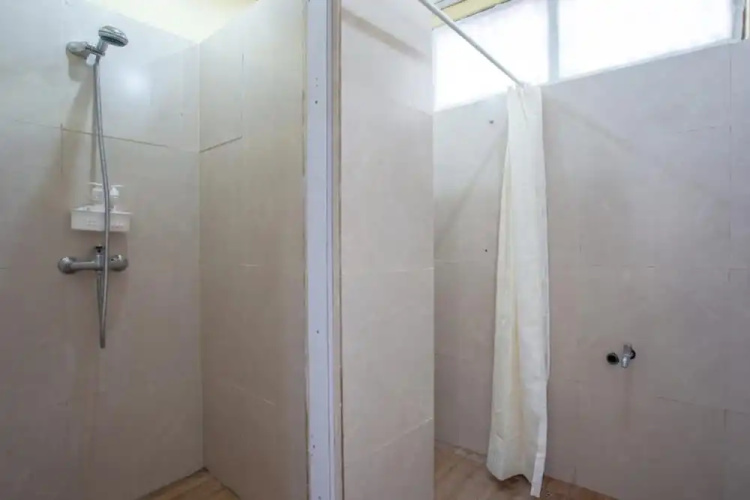 Nushe Hostel & Room