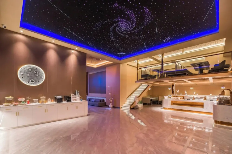 Dequan Luxury Hotel