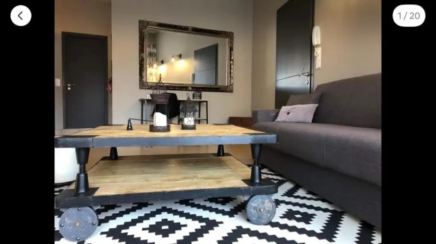 2 Bedrooms Apartment