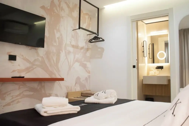 Luxury room