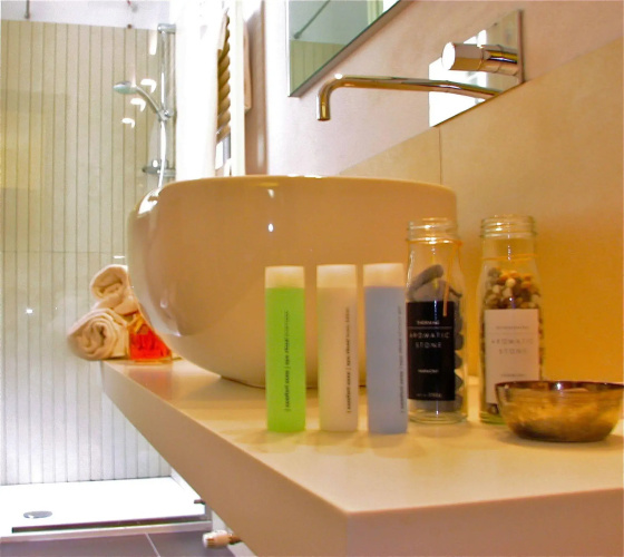 Parizzi Suites & Studio