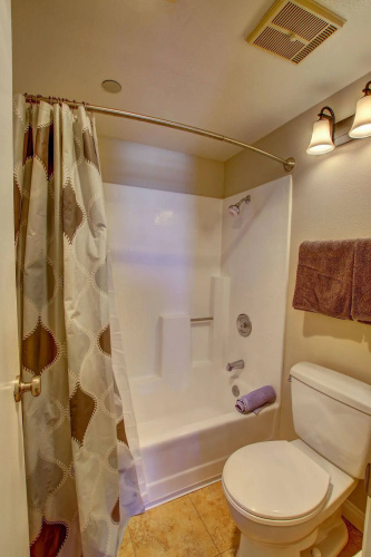 Sunshine Suites at Hillcrest