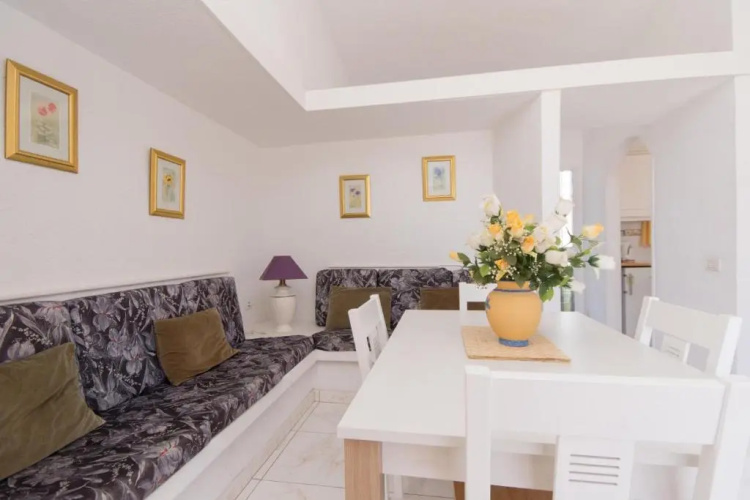 Las Flores 5 - Two Bed