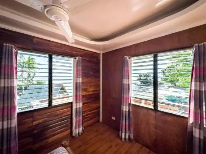 1peace guesthouse