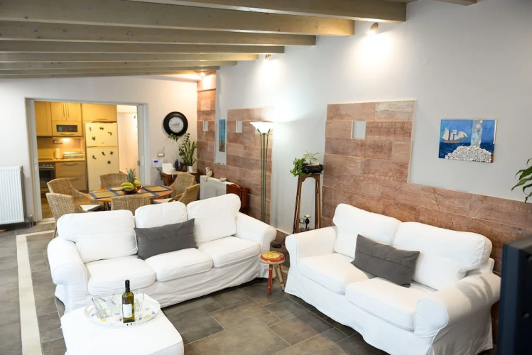 Patras Luxury Seaside House