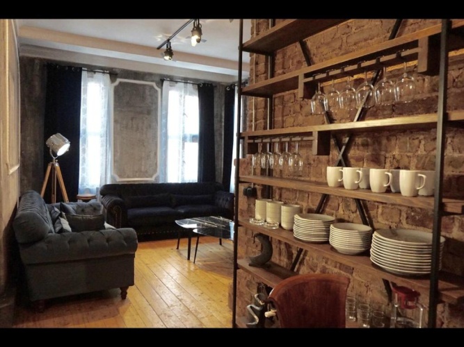 3 Bedrooms Apartment
