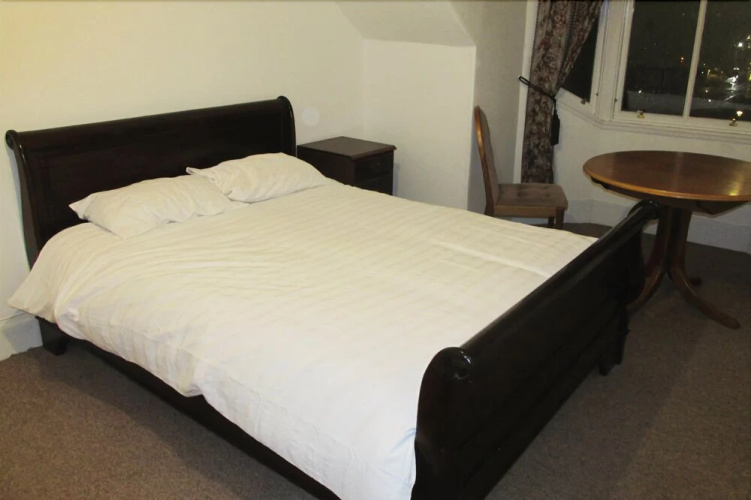 Tayview Hotel