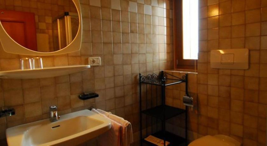 Residence Zirmer Wohnung Erde