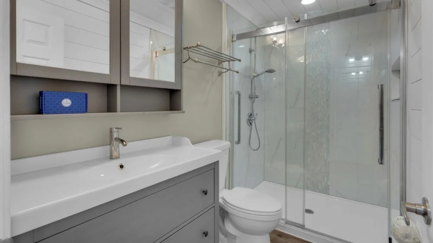 Destin Studio With Resort Amenities and Private Beach Access