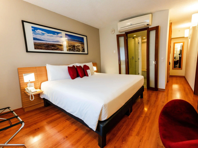 Novotel Lima San Isidro Hotel