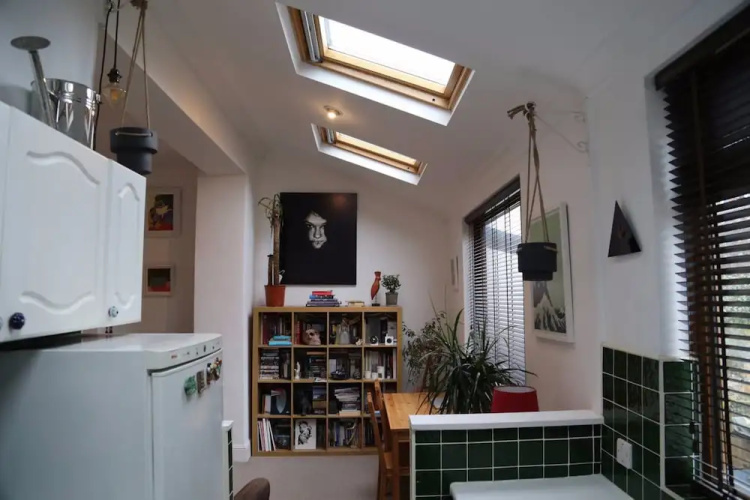1 Bedroom Flat With Skylights Sleeps 2