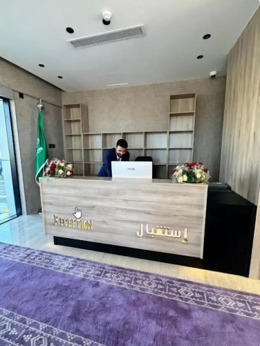 Hyatt Town 4