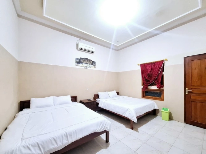 Standard Family room