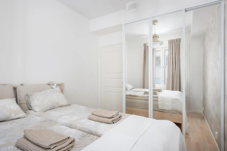 Modern apartment with sauna and free parking