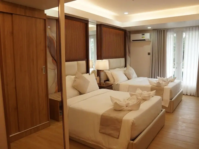 Premium Double room with balcony