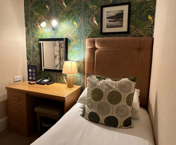 Caerwylan Hotel