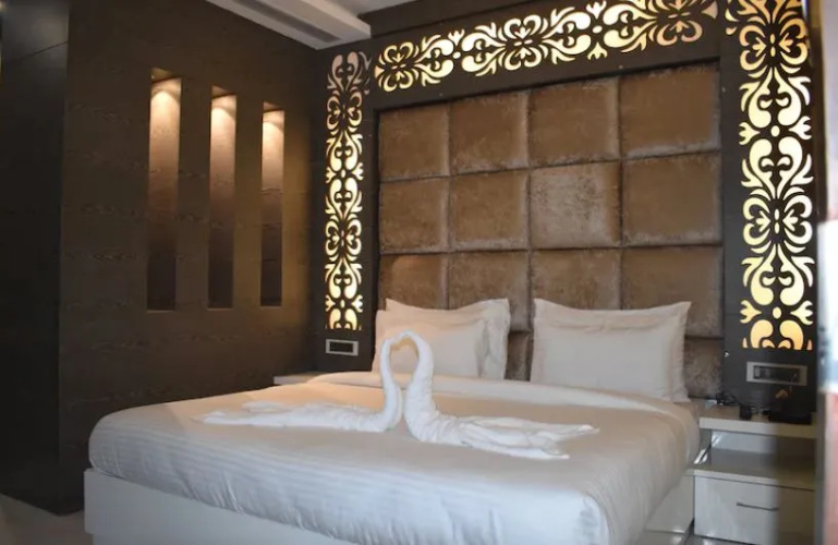 Hotel Amar Heights