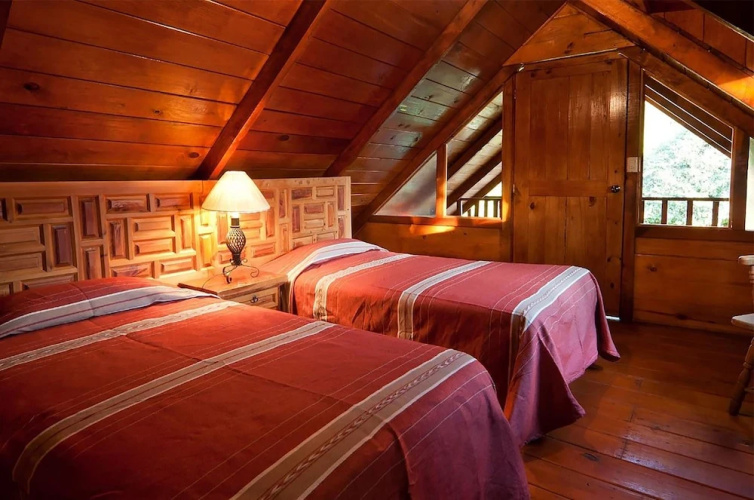 Cabañas y Suites Mansion del Virrey