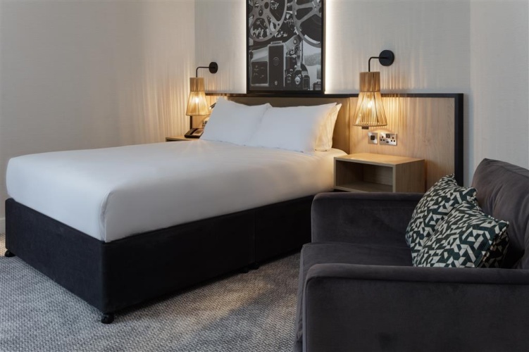 DoubleTree by Hilton London Elstree photo 16